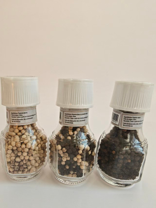 Black Pepper And White Pepper